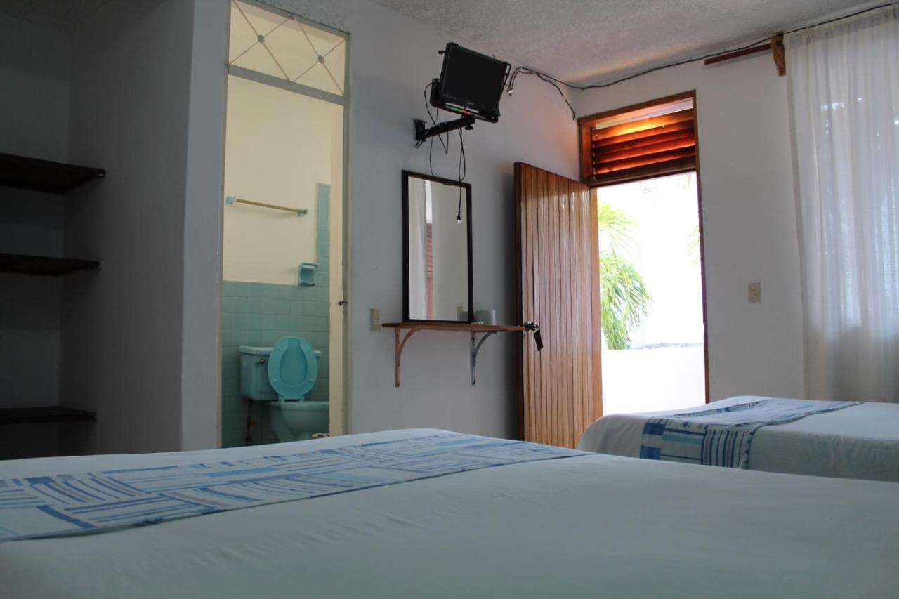Hotel Carruiz プエルト・エスコンディード エクステリア 写真