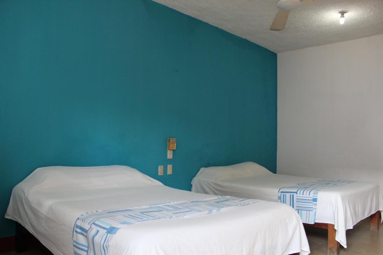 Hotel Carruiz プエルト・エスコンディード エクステリア 写真