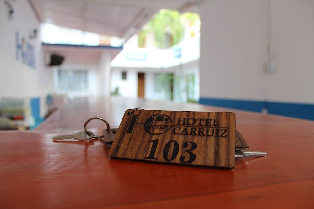 Hotel Carruiz プエルト・エスコンディード エクステリア 写真
